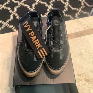 Ivy Park Supersleek 72
